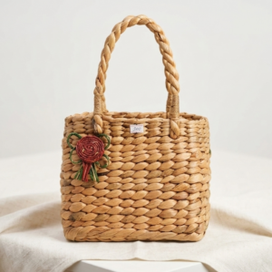กระเป๋าผักตบชวา